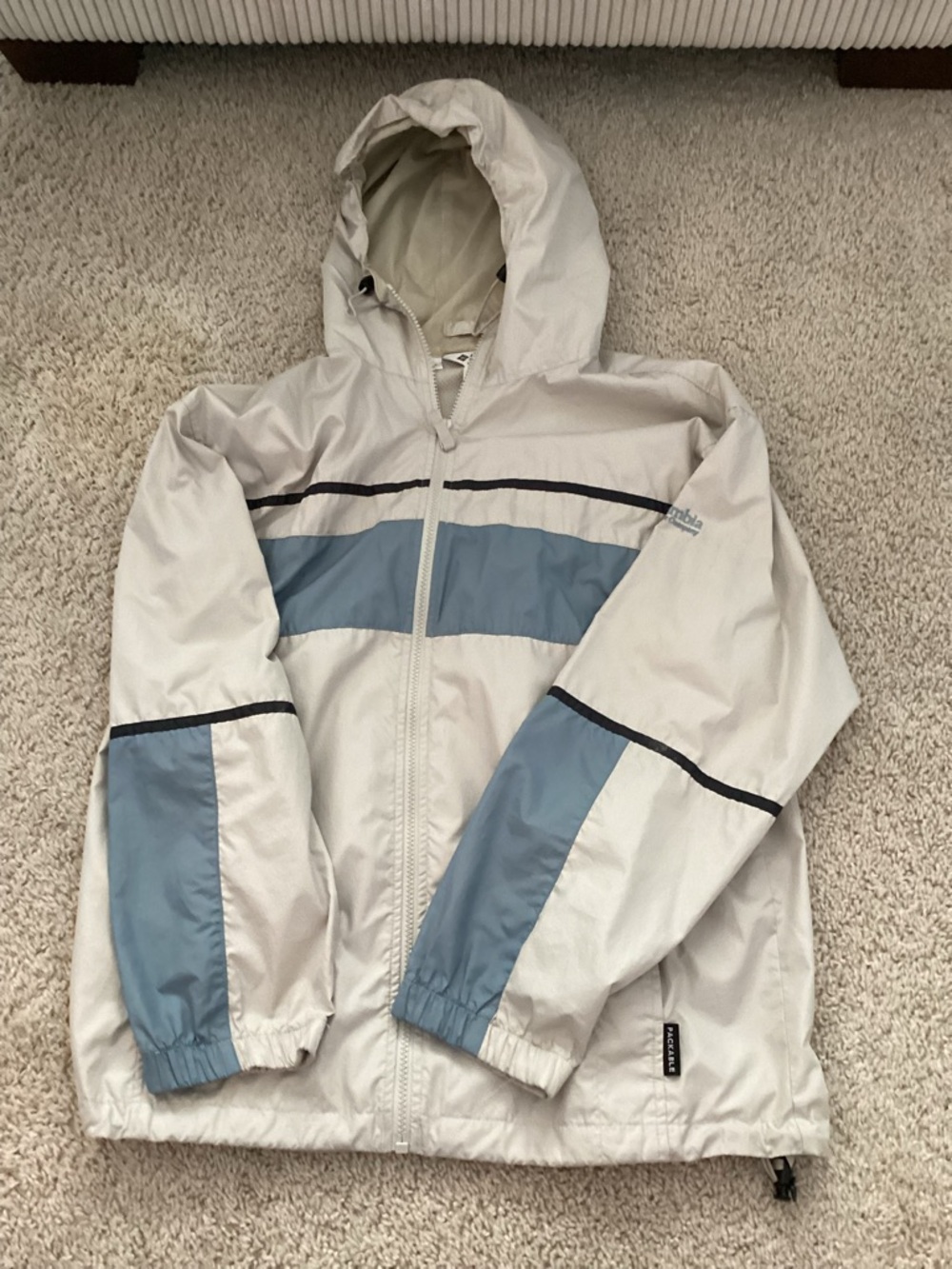 Columbia Women’s S Light Gray Hooded Utility Jacket with Blue Panels
